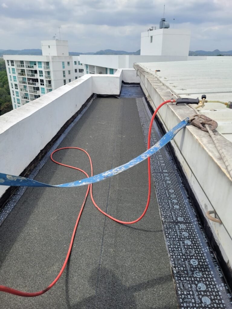 IMPERMEABILIZACIÓN DE LOSA - CLAYTON PARK II