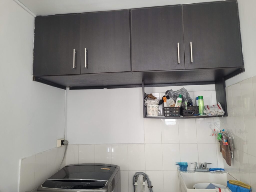 DISEÑO Y CONFECCIÓN DE MUEBLES MODULARES